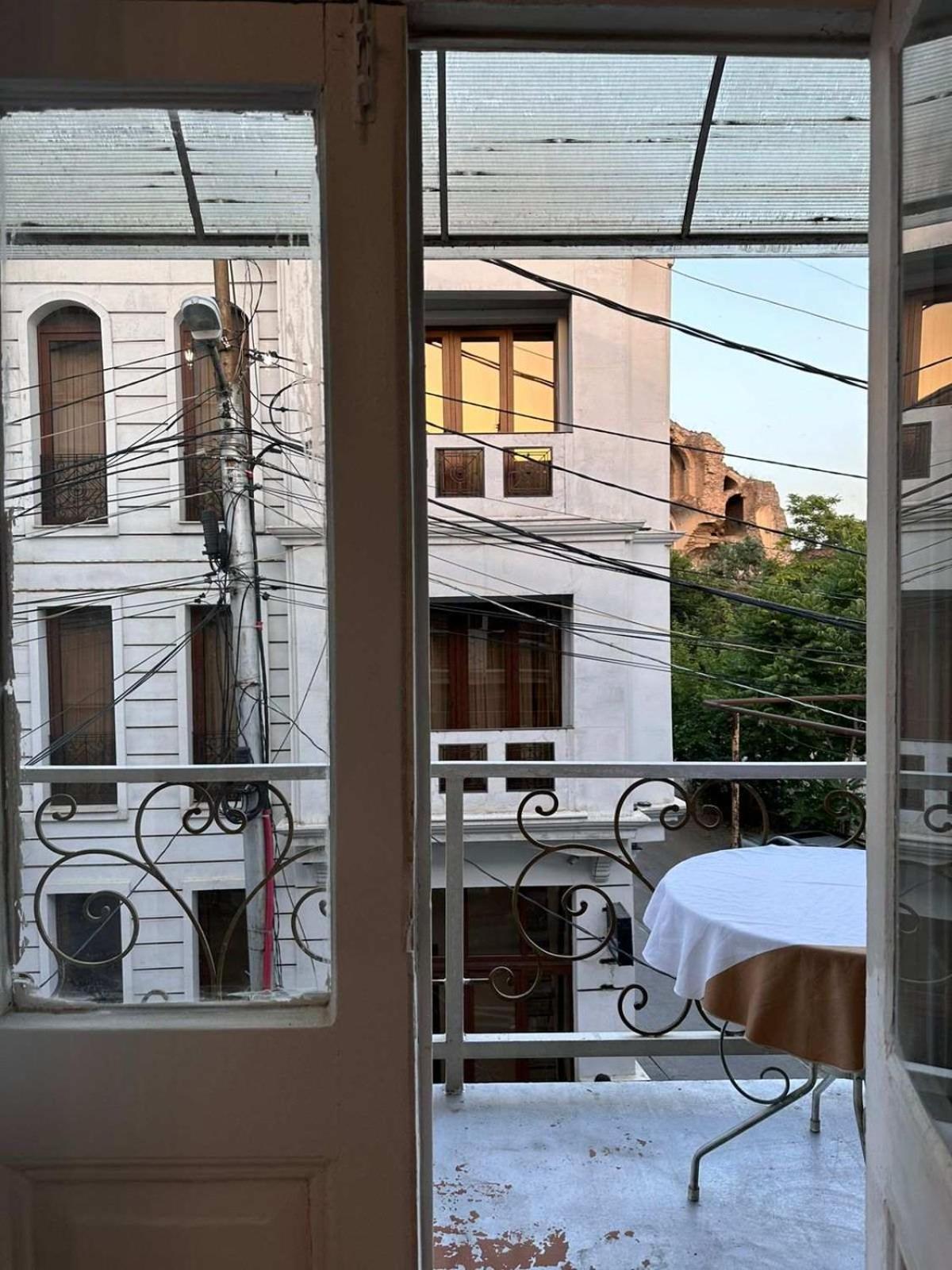 Wine O'Clock Otel Tiflis Dış mekan fotoğraf